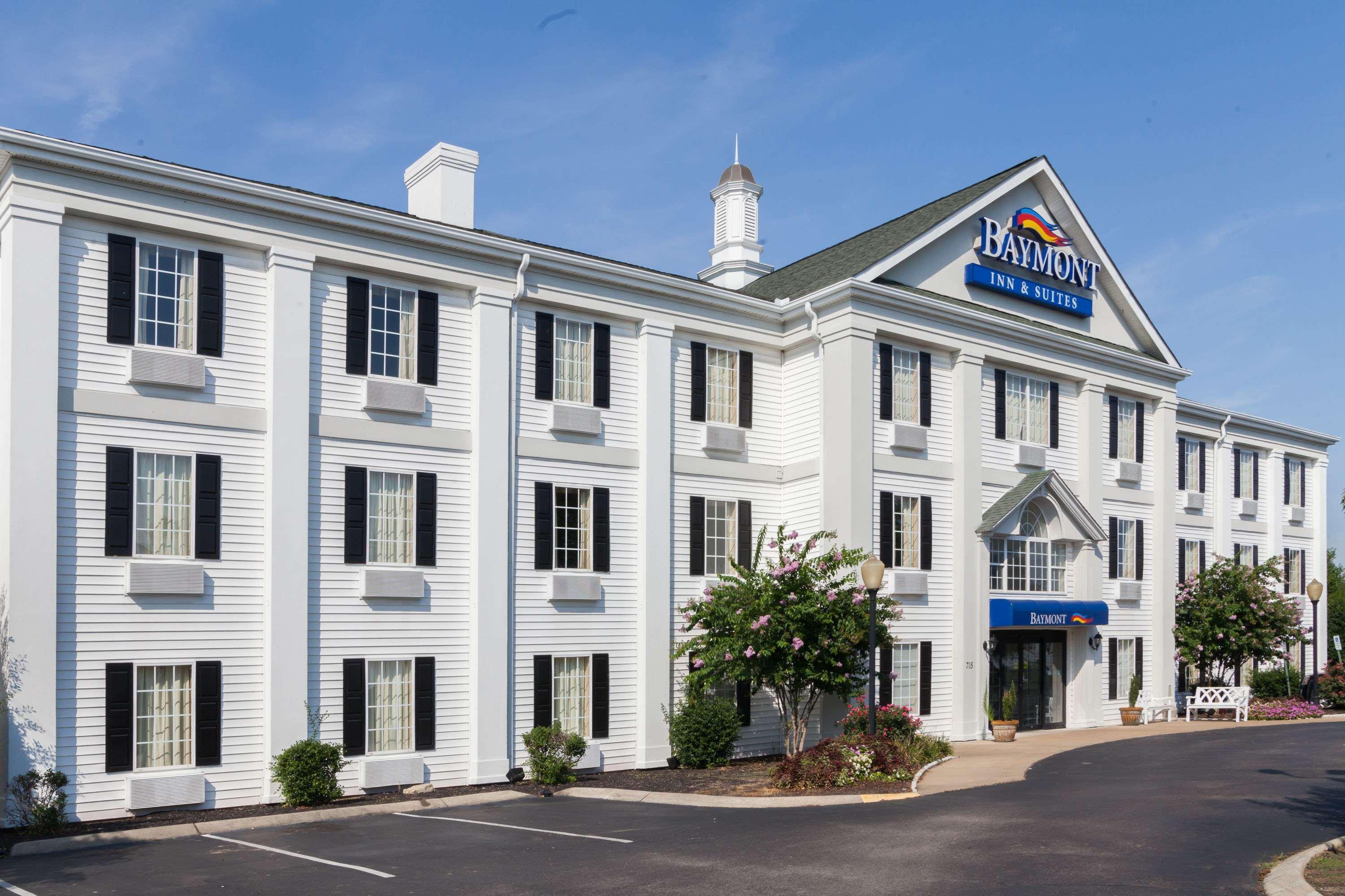 Baymont By Wyndham Columbia Maury Exterior foto